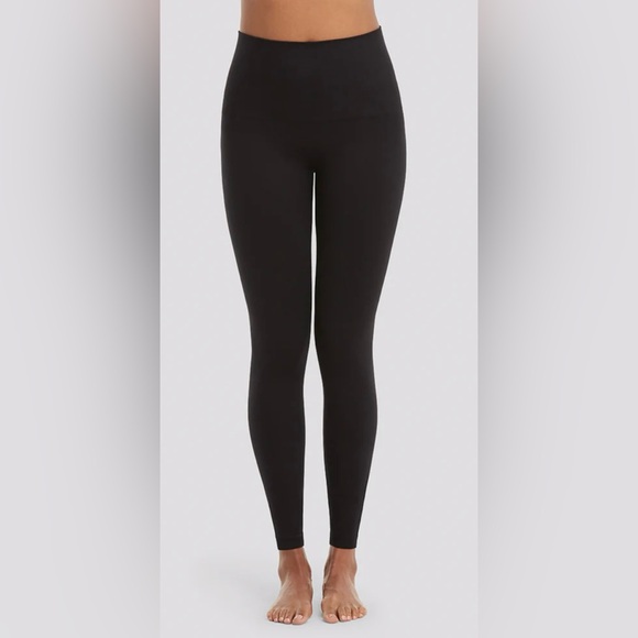 Spanx seamless Shaping Leggings - Picture 1 of 6